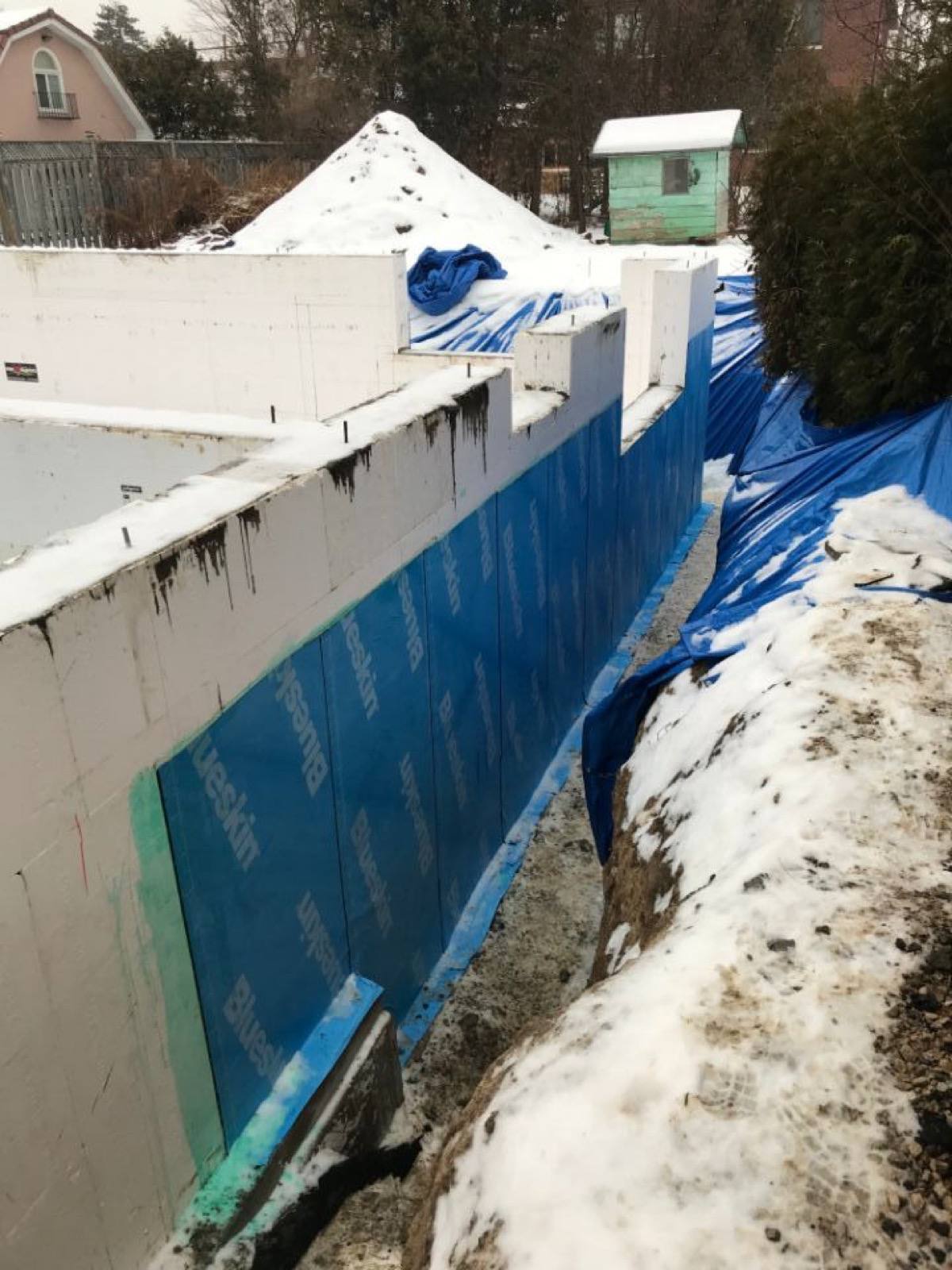 plastic cover attached on the boundary wall