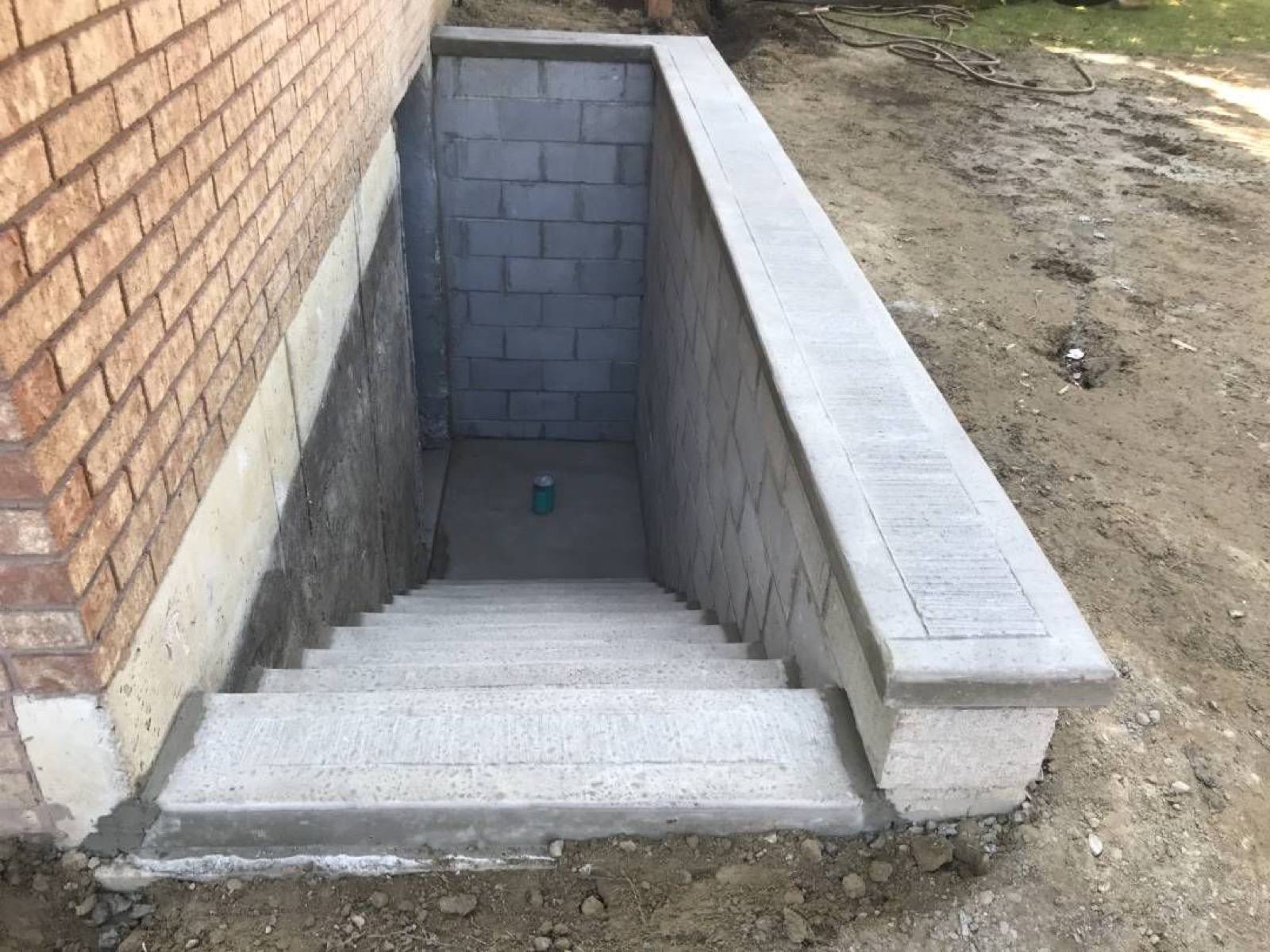 concrete steps top view